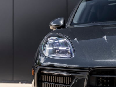 2024 Porsche Macan Macan S (MY24)
