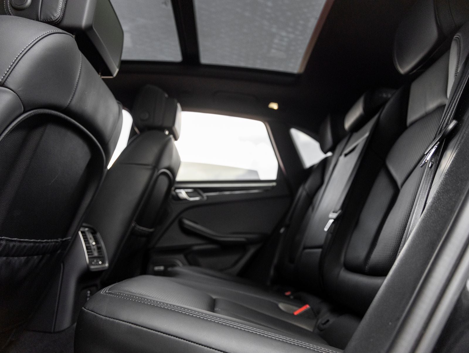 2024 Porsche Macan Macan S (MY24)