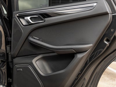 2024 Porsche Macan Macan S (MY24)