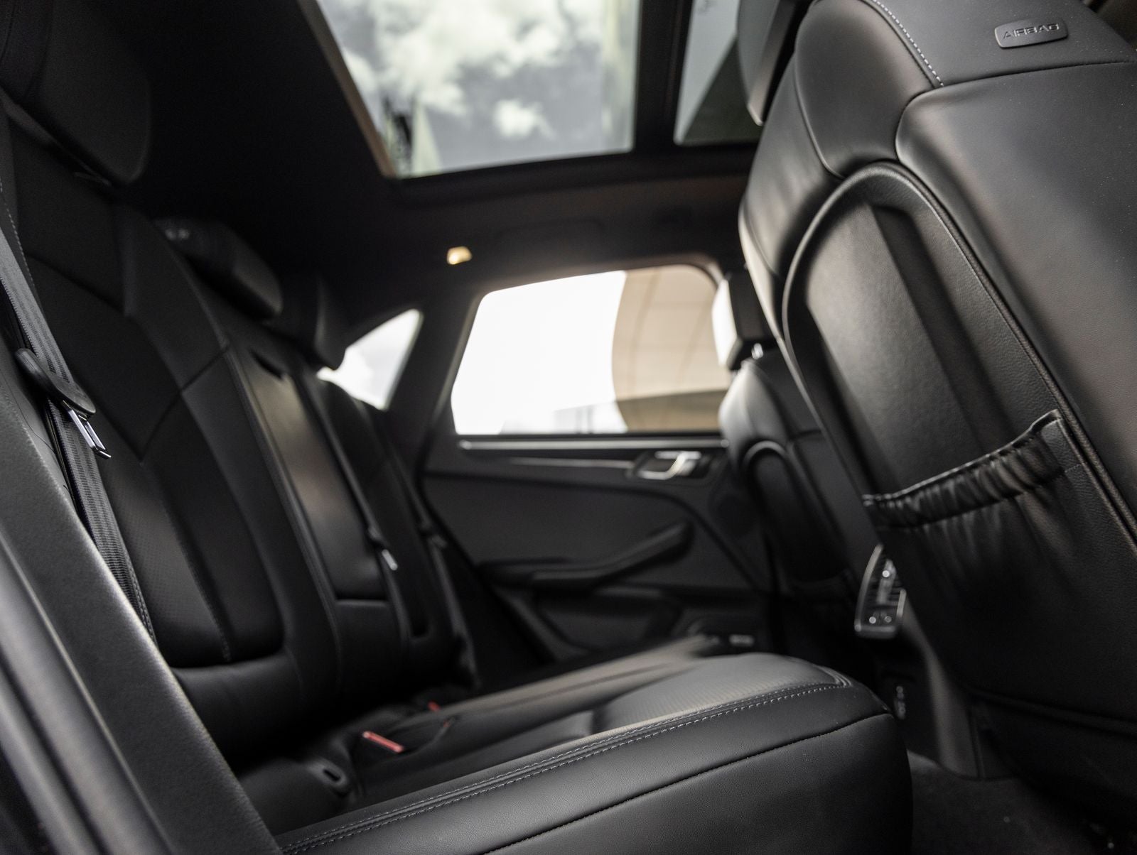 2024 Porsche Macan Macan S (MY24)