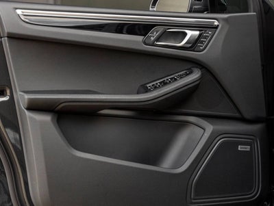 2024 Porsche Macan Macan S (MY24)