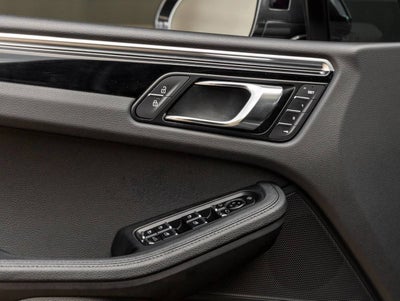 2024 Porsche Macan Macan S (MY24)