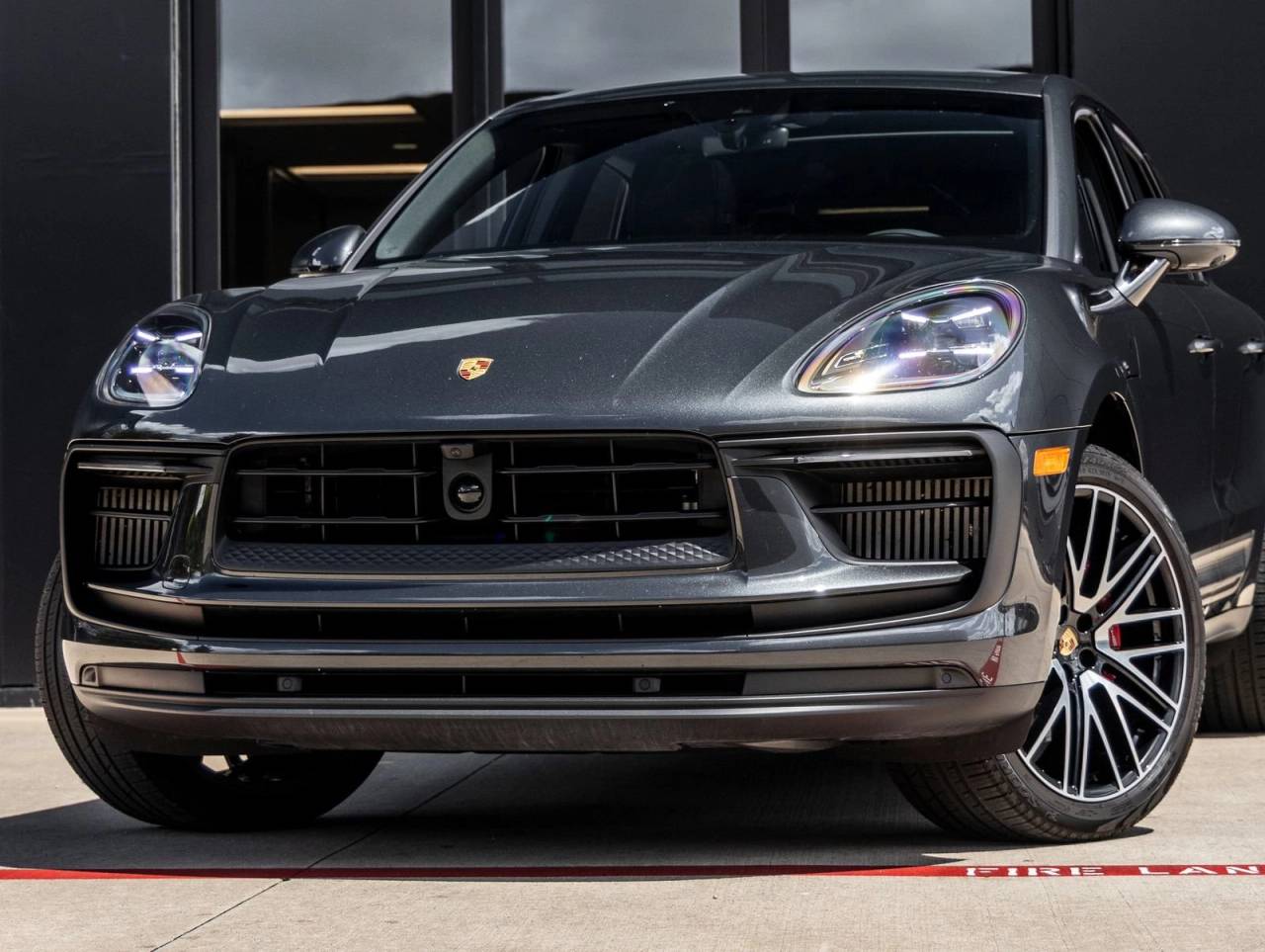 2024 Porsche Macan Macan S (MY24)