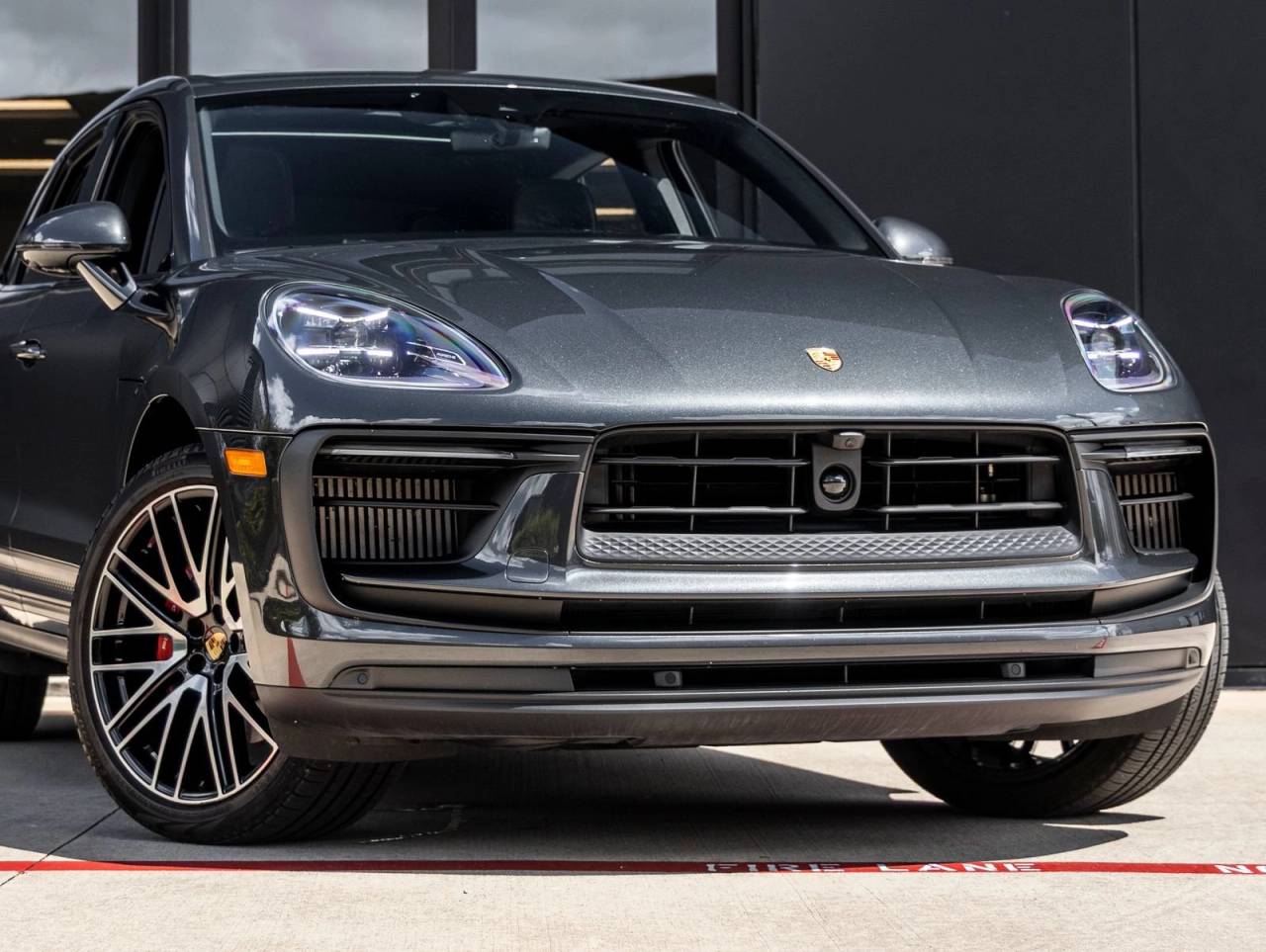 2024 Porsche Macan Macan S (MY24)