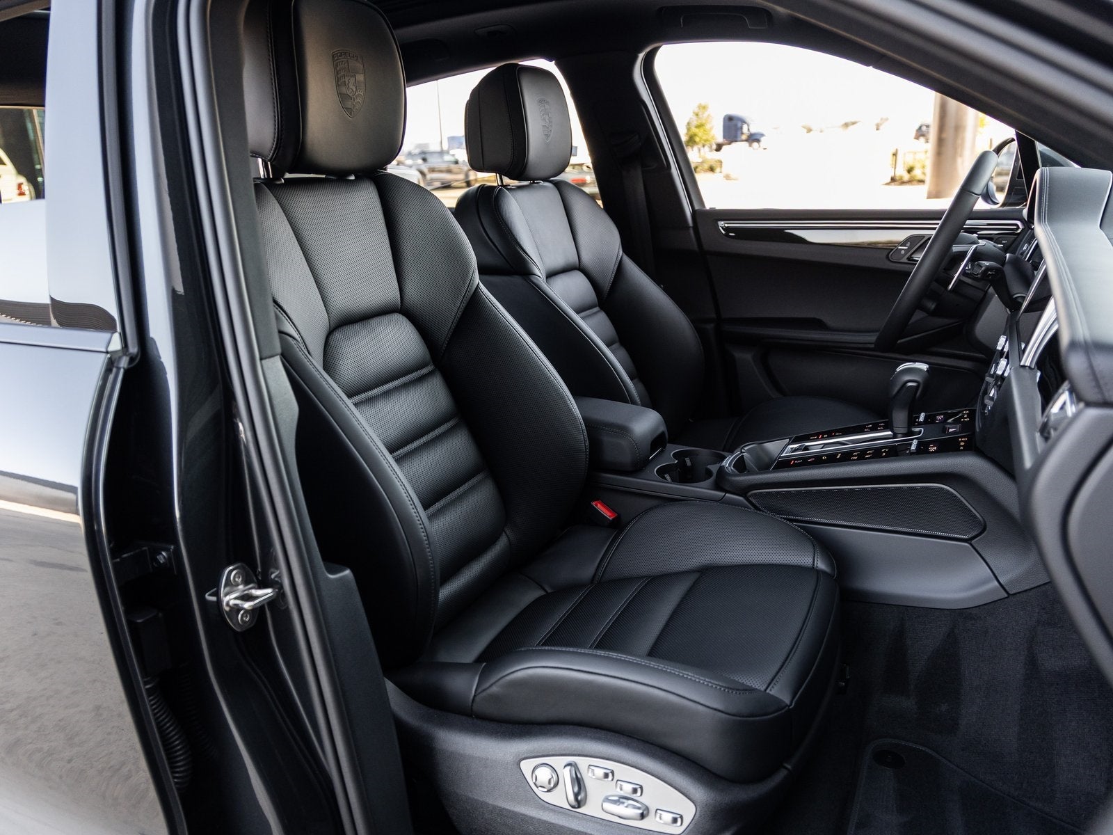 2026 Porsche Macan Macan S