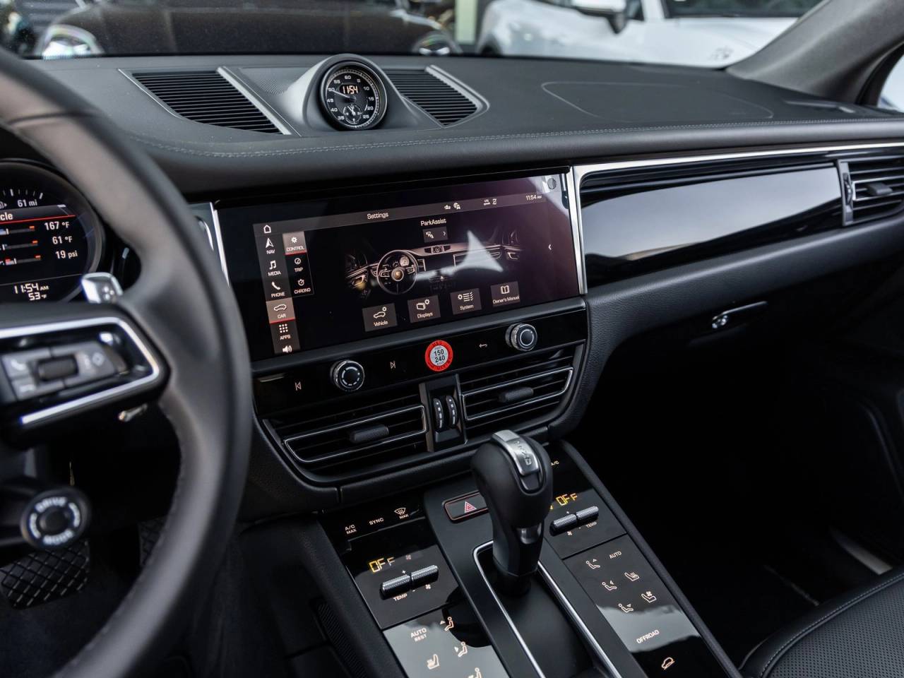 2026 Porsche Macan Macan S