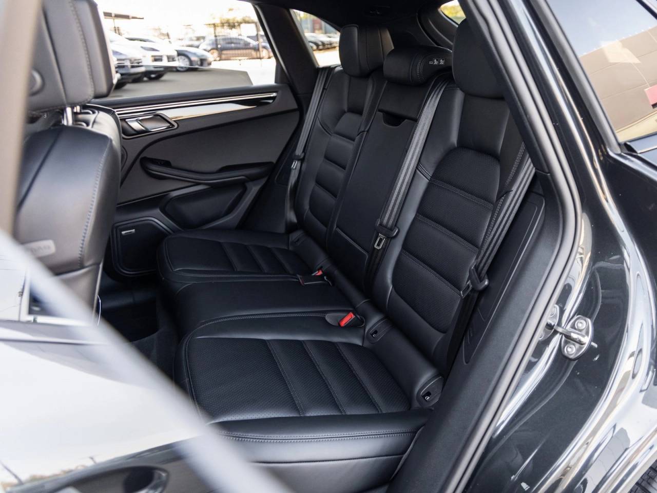 2026 Porsche Macan Macan S