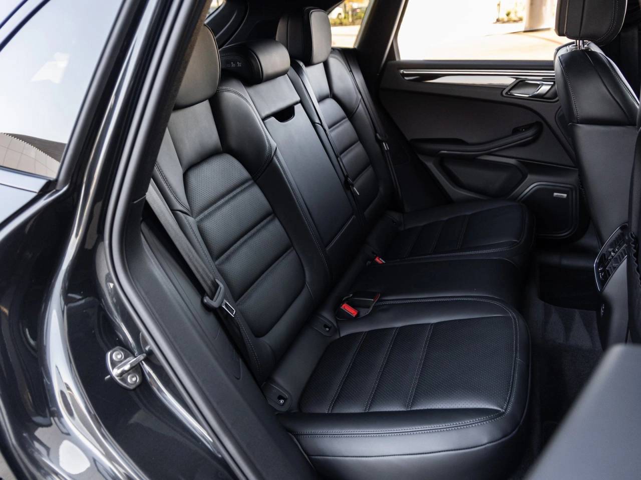 2026 Porsche Macan Macan S