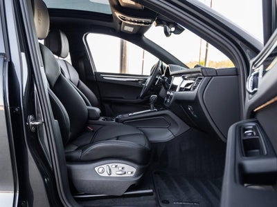 2026 Porsche Macan Macan S