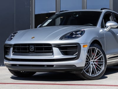 2026 Porsche Macan Macan S