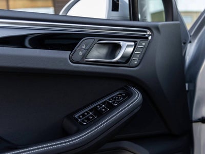 2026 Porsche Macan Macan S