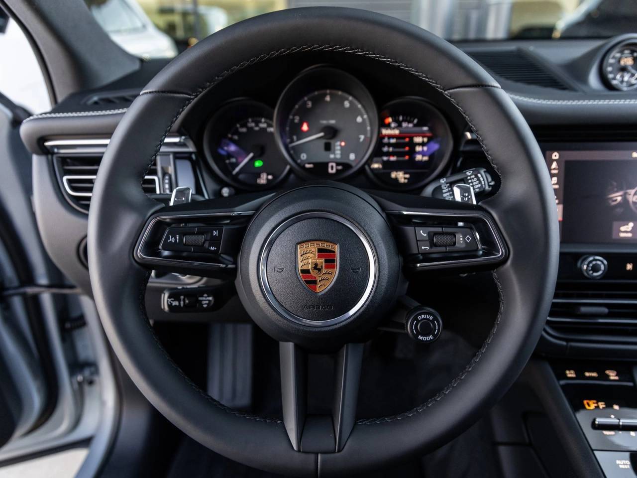 2026 Porsche Macan Macan S