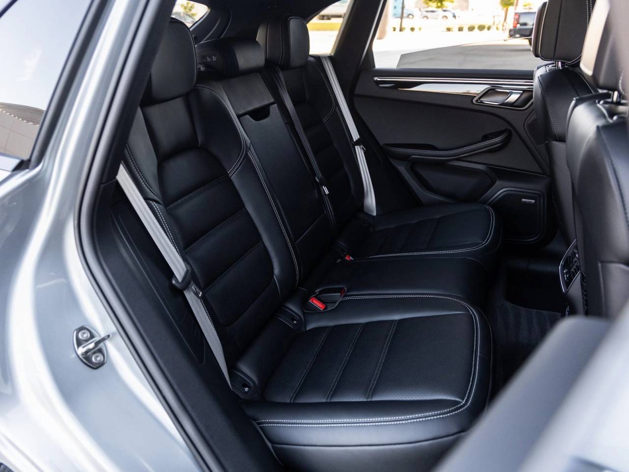 2026 Porsche Macan Macan S