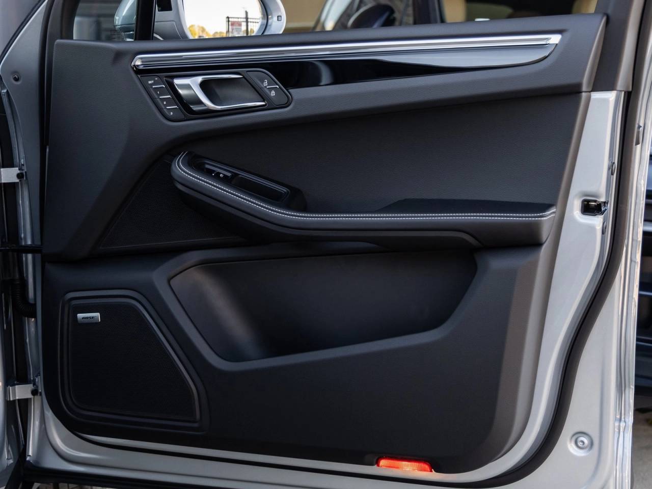 2026 Porsche Macan Macan S