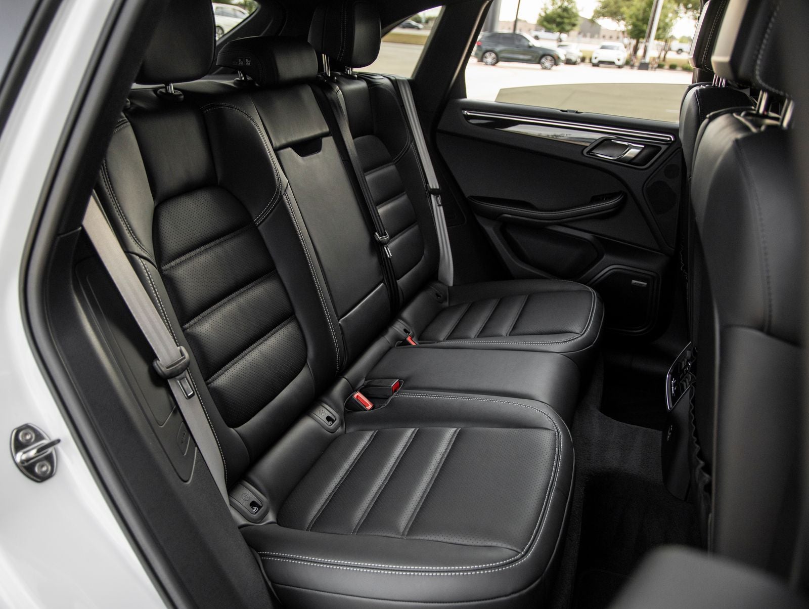 2026 Porsche Macan Macan S