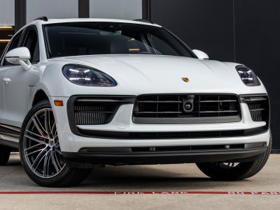 2026 Porsche Macan Macan S