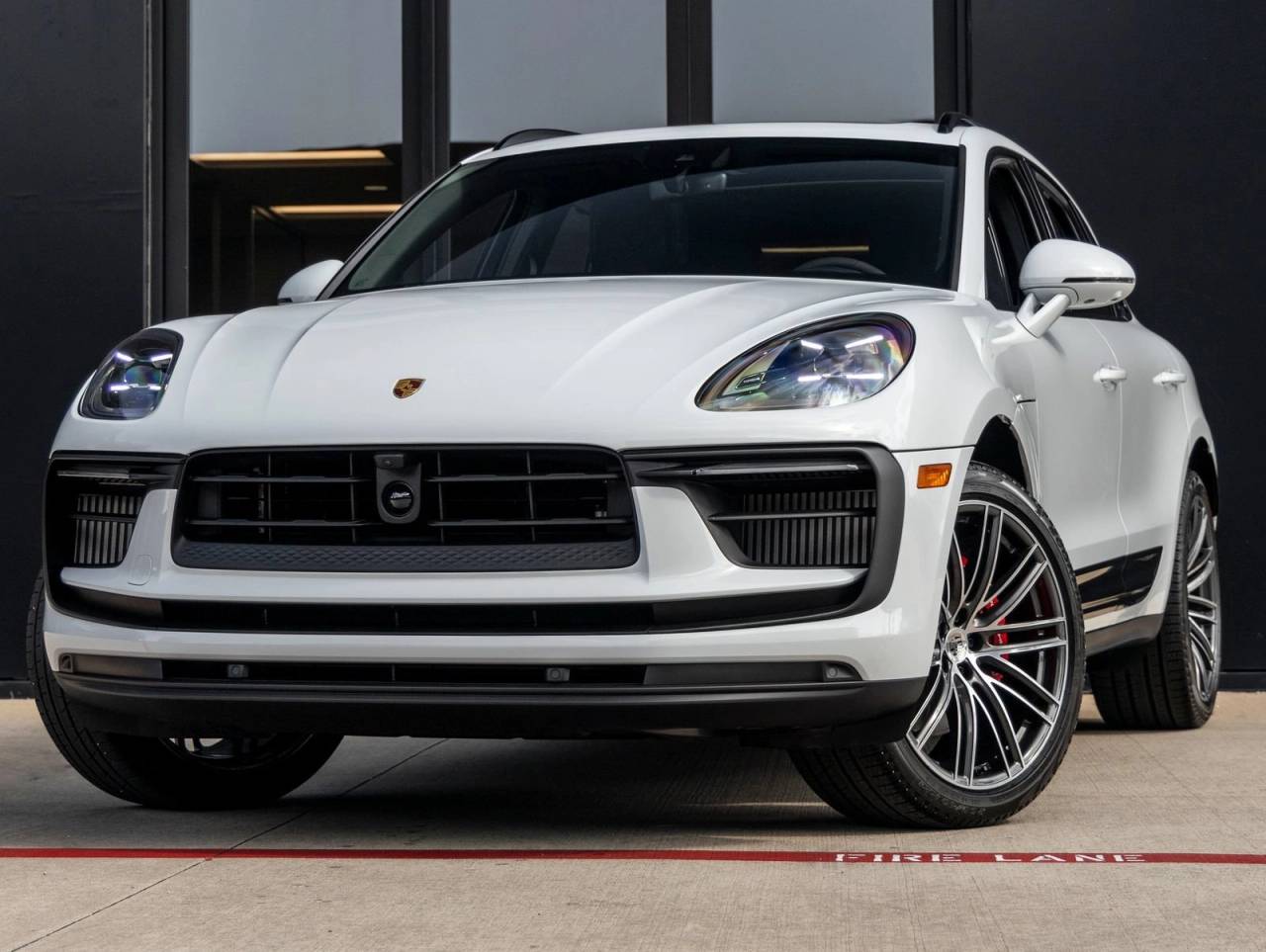 2026 Porsche Macan Macan S