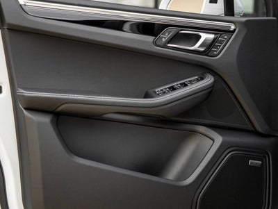 2026 Porsche Macan Macan S