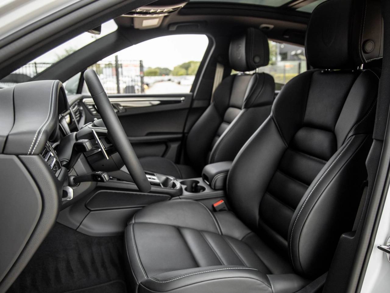 2026 Porsche Macan Macan S