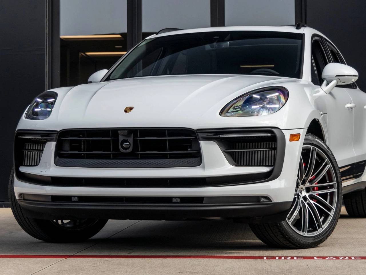 2026 Porsche Macan Macan S