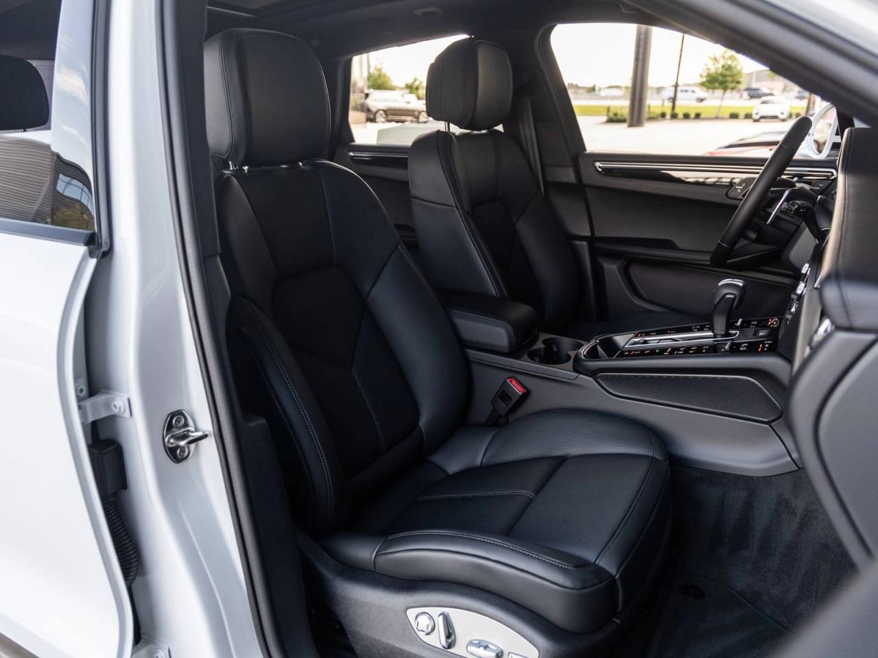 2026 Porsche Macan Macan S