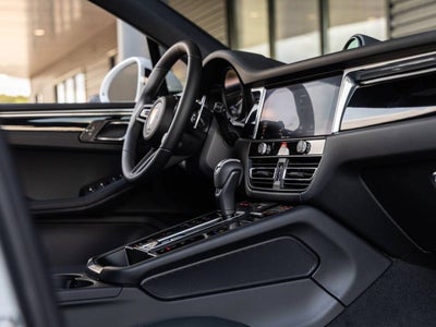 2026 Porsche Macan Macan S