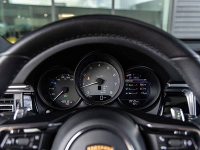 2022 Porsche Macan S