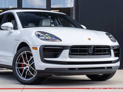 2022 Porsche Macan S