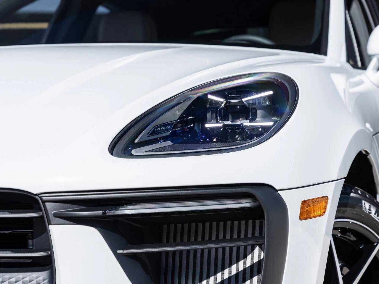 2026 Porsche Macan Macan S