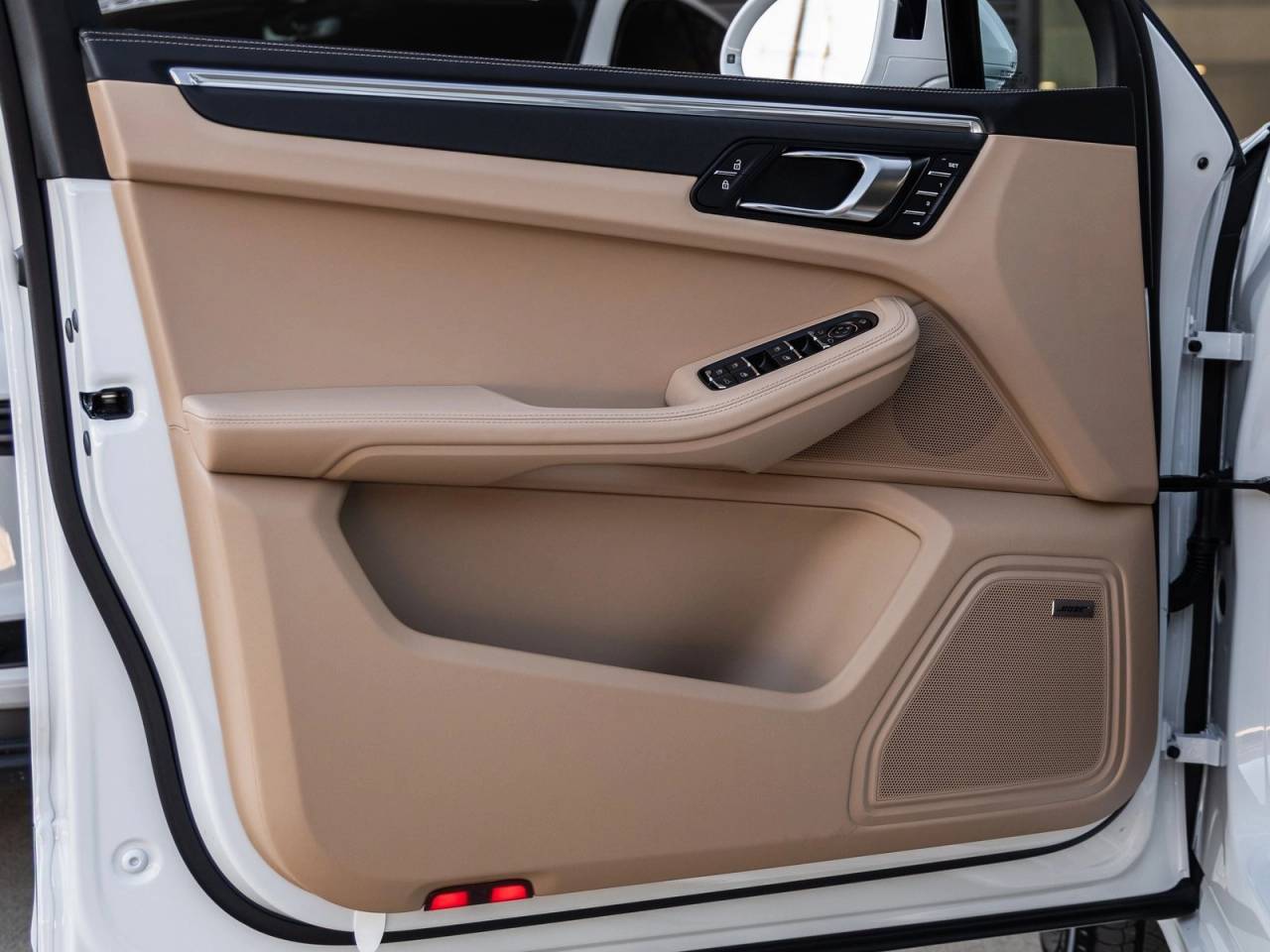 2026 Porsche Macan Macan S