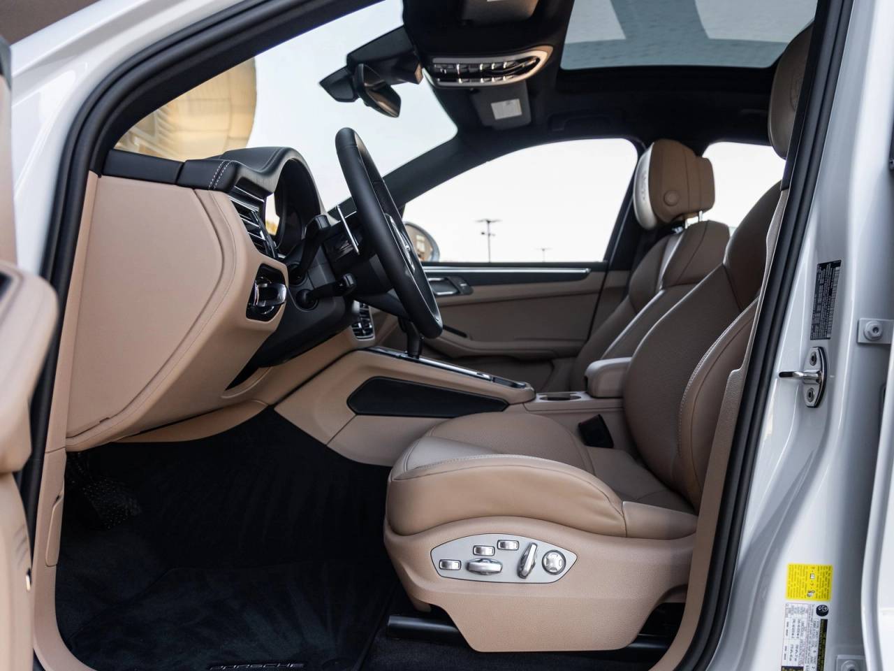 2026 Porsche Macan Macan S