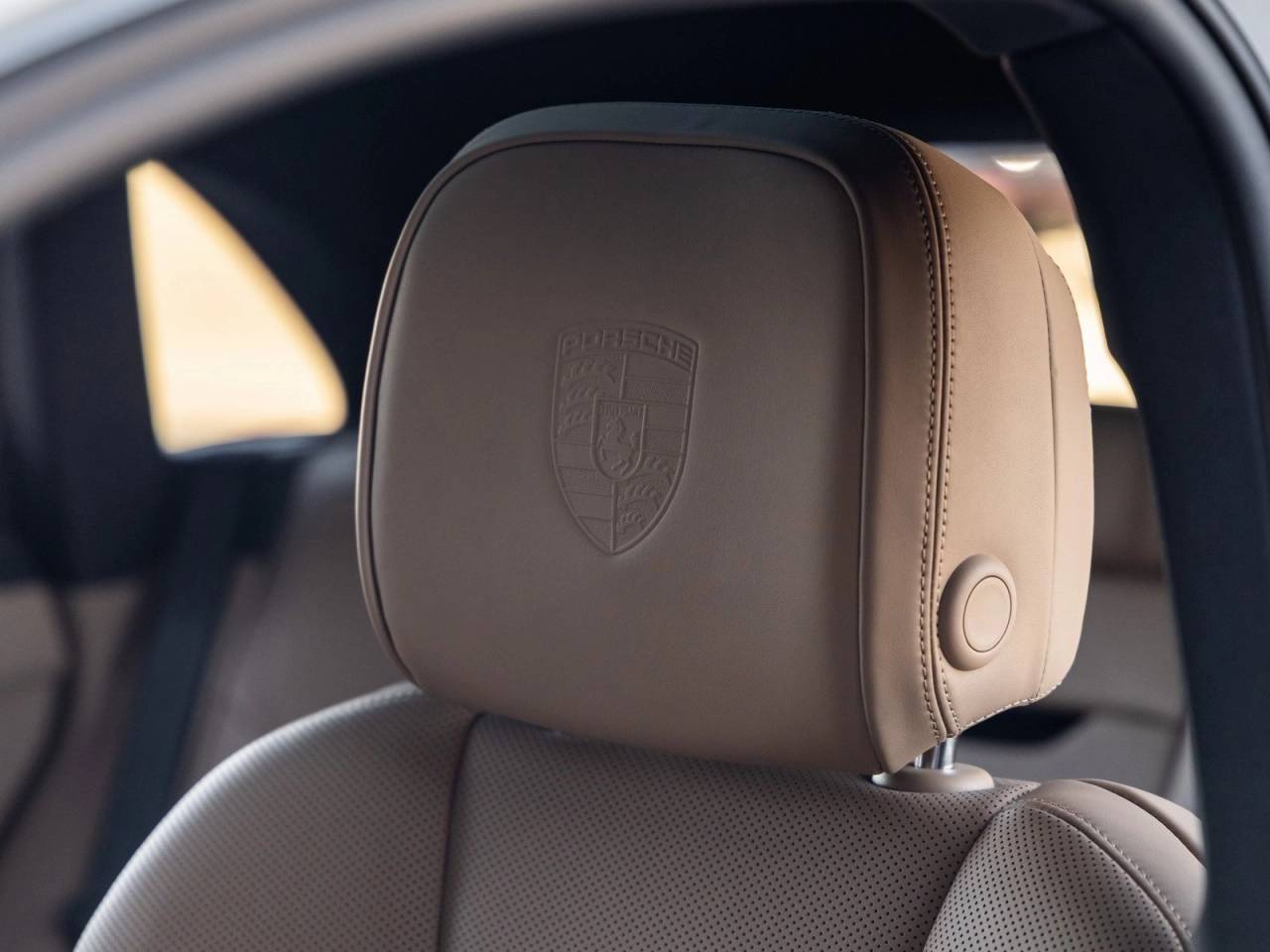 2026 Porsche Macan Macan S