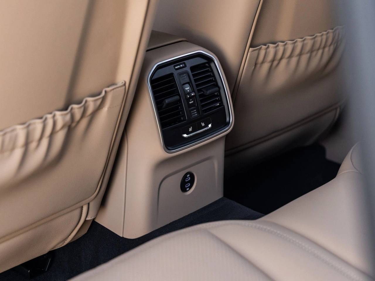 2026 Porsche Macan Macan S