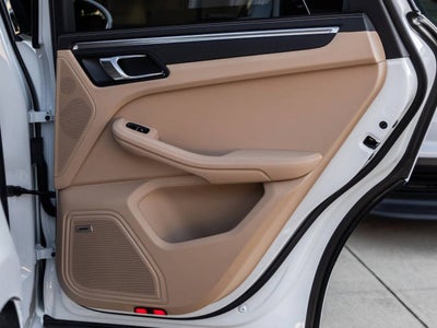 2026 Porsche Macan Macan S