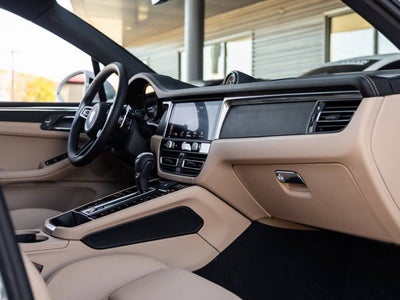 2026 Porsche Macan Macan S