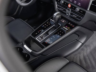 2026 Porsche Macan S