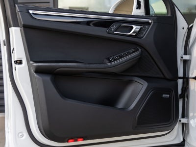 2026 Porsche Macan Macan S