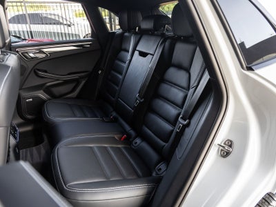2026 Porsche Macan Macan S