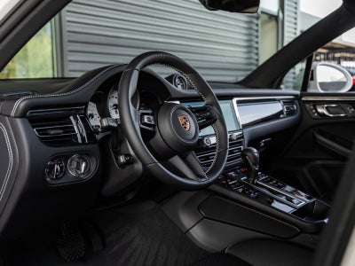 2026 Porsche Macan Macan S