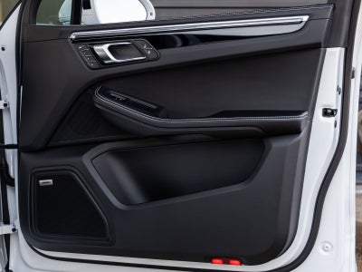 2026 Porsche Macan Macan S