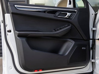 2026 Porsche Macan Macan S