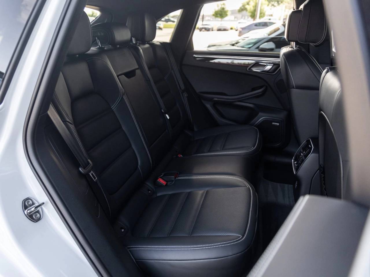 2026 Porsche Macan Macan S