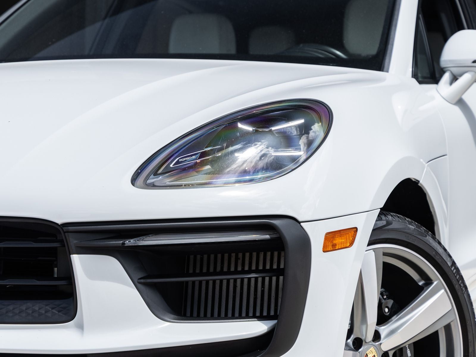 2022 Porsche Macan Macan S