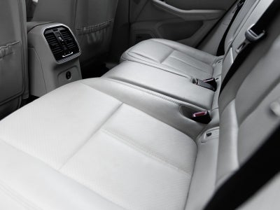 2022 Porsche Macan Macan S