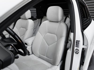 2022 Porsche Macan Macan S