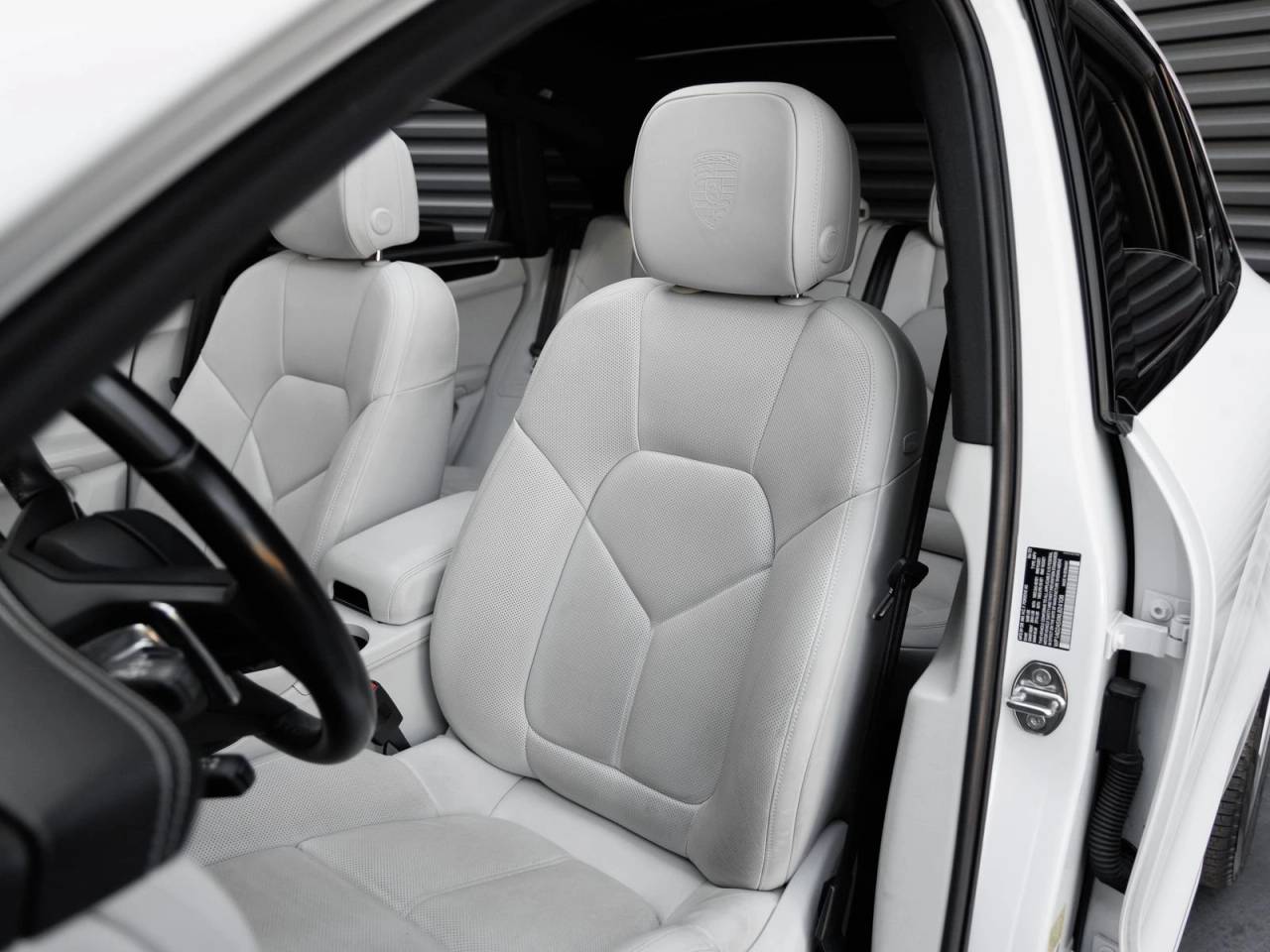 2022 Porsche Macan Macan S