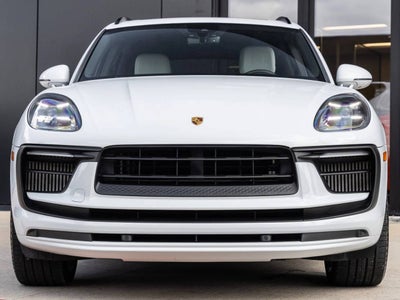 2022 Porsche Macan Macan S