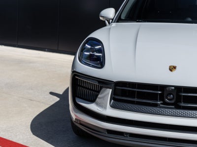 2024 Porsche Macan S