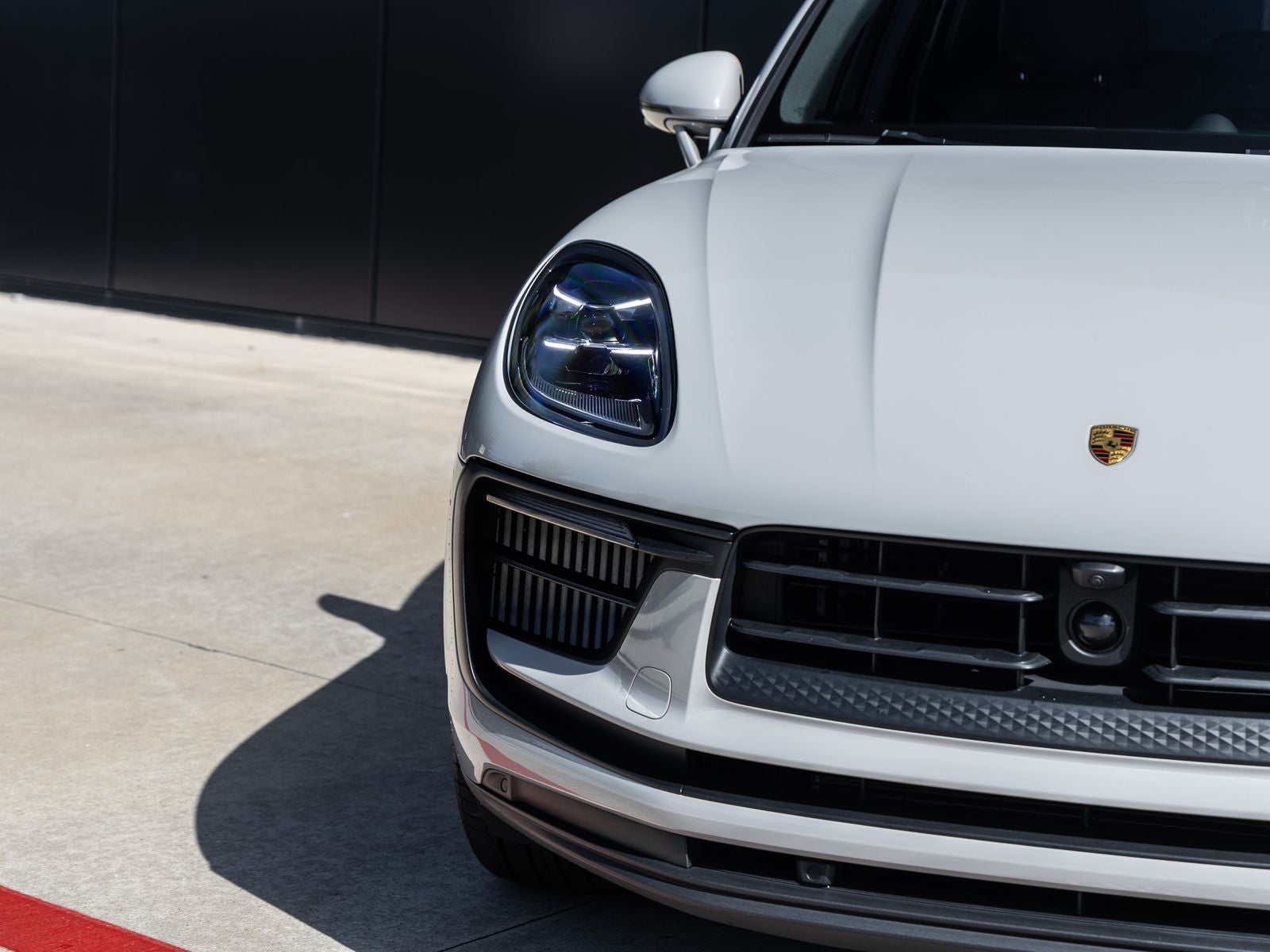 2024 Porsche Macan S