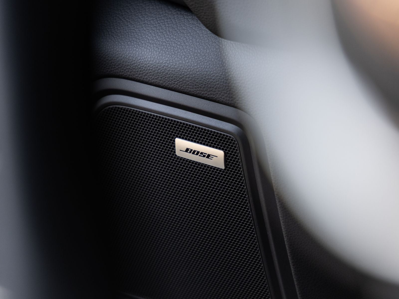 2024 Porsche Macan S